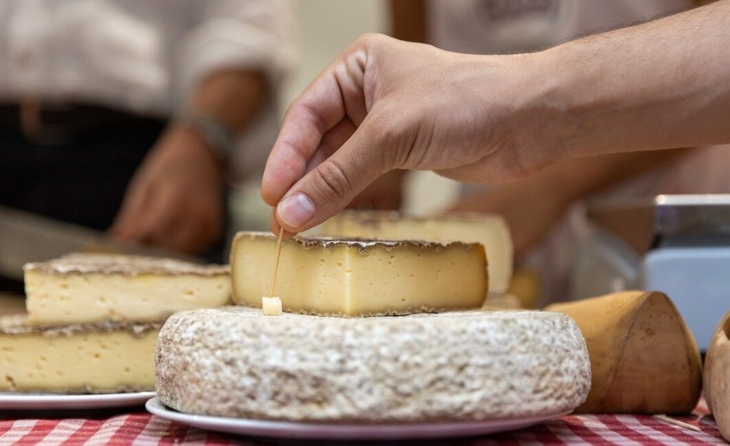 L’Italia dei formaggi: un tour tra sapori e tradizioni