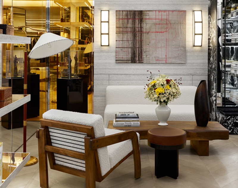 CELINE Inaugura il Suo Spazio Monumentale in Milano